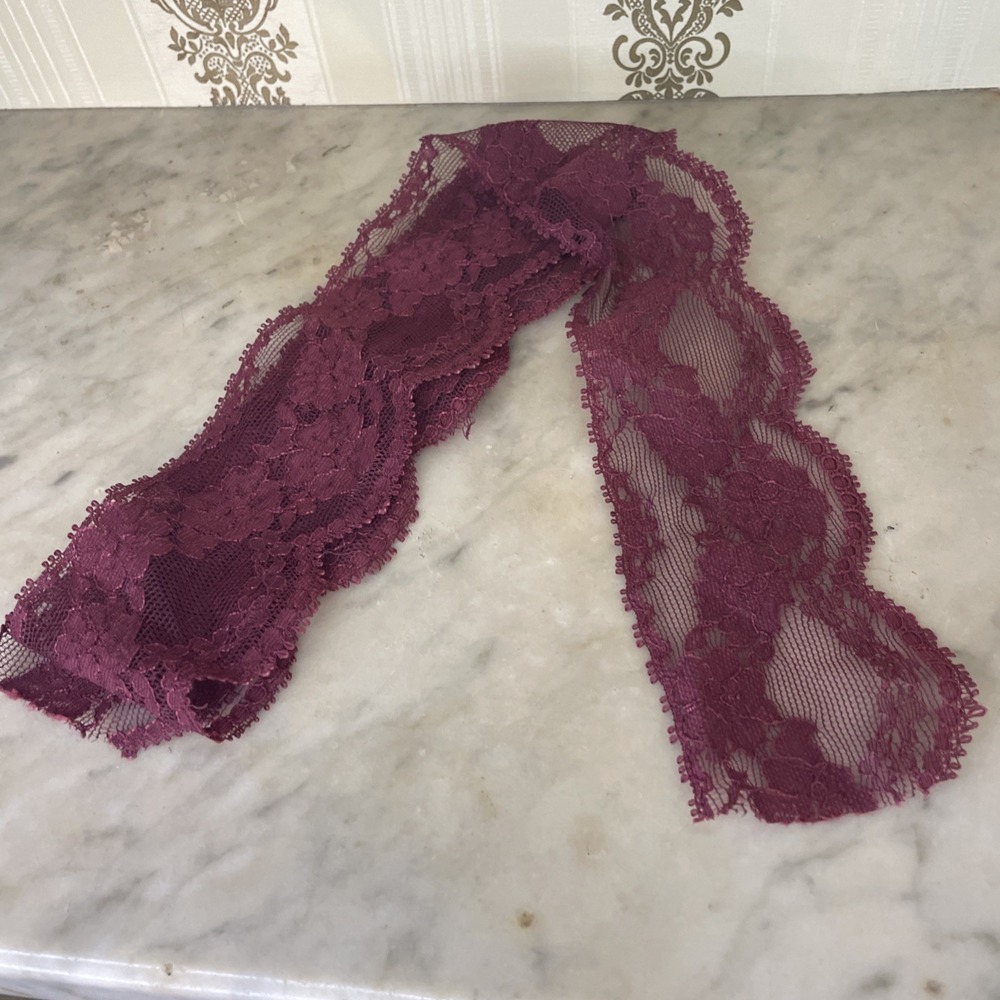 2 1/2" wide Burgundy Scalloped Edge Floral Lace Trim 1 yard | Romantic Goth Core